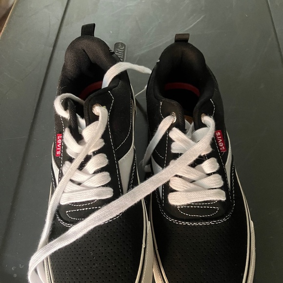 Shoes - Picture 1 of 2